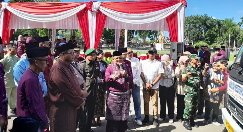 Modernisasi Sistem Kebersihan, Wali Kota Jambi Luncurkan Armada Pengangkut Sampah Baru